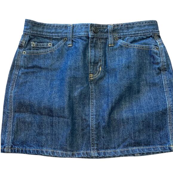 Gap Skirt Women's Size 4 Denim Mini Y2K School Girl Medium Wash Belted Front Zip - Picture 1 of 6
